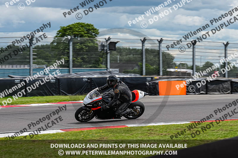 donington no limits trackday;donington park photographs;donington trackday photographs;estoril;event digital images;motorbikes;no limits;no limits trackdays;peter wileman photography;portugal;trackday;trackday digital images;trackday photos